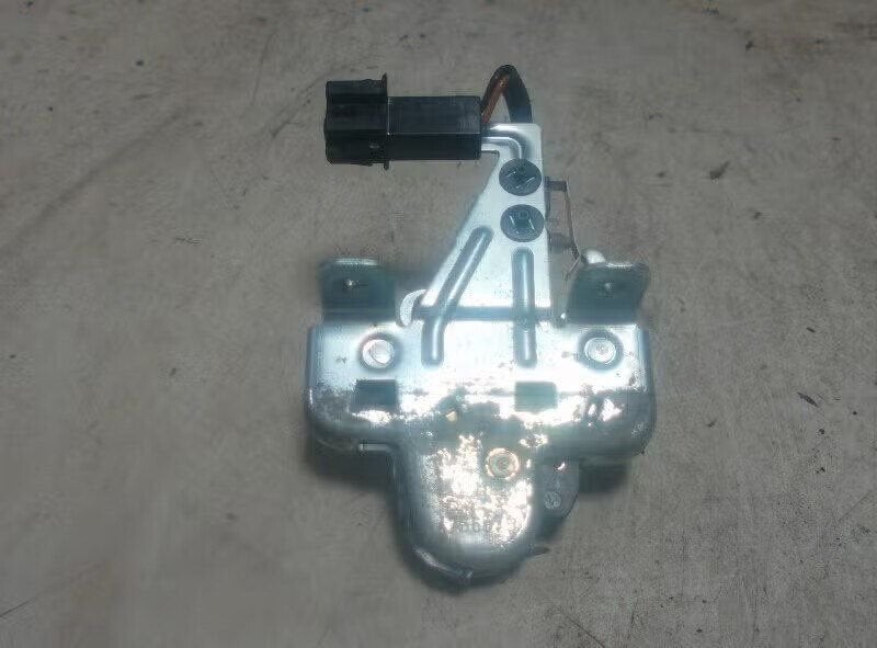 SLOTVANGER ACHTERKLEP Saab 9-5 (YS3E) (01-1997/12-2009), Saab-de-info@saabgroup.com, Gebruikt, Ophalen of Verzenden, Saab Deutschland GmbH