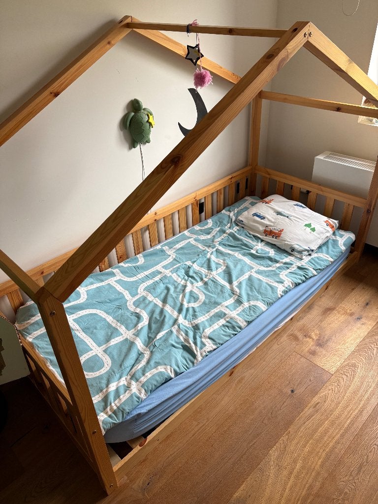 Lit cabane, 85 à 100 cm, Sommier à lattes, Enlèvement, 180 cm ou plus