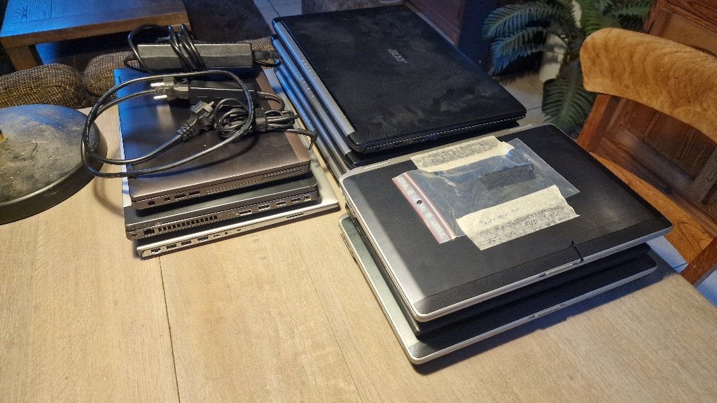 ACER, DELL en HP laptops voor onderdelen, Ophalen, Gebruikt, 2 tot 3 Ghz, Qwerty