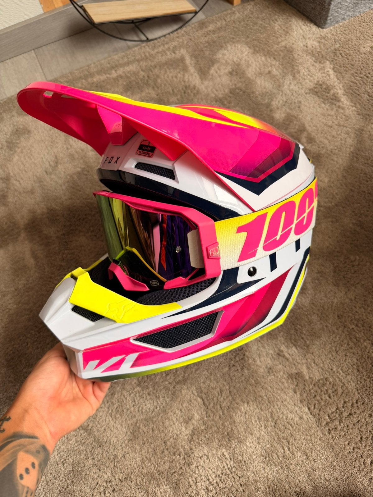Crosshelm te koop, Motoren, Overige typen, Nieuw zonder kaartje, S, Dames