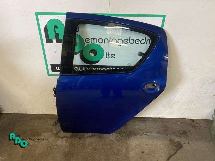 Portier 4Deurs links-achter van een Toyota Aygo (Aygo 05-) (, Gebruikt, -, Deur, -