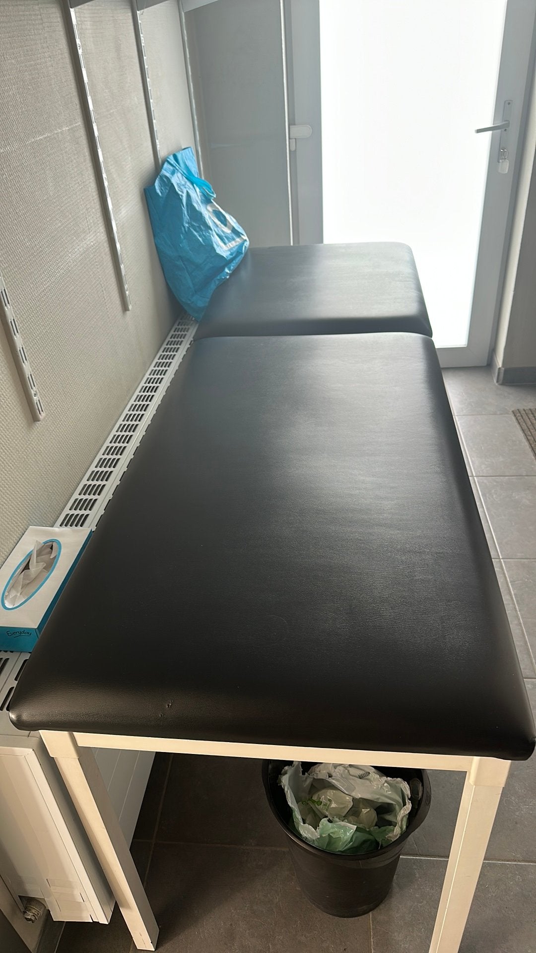 massagetafel gratis af te halen, Ophalen, Gebruikt, Massagetafel