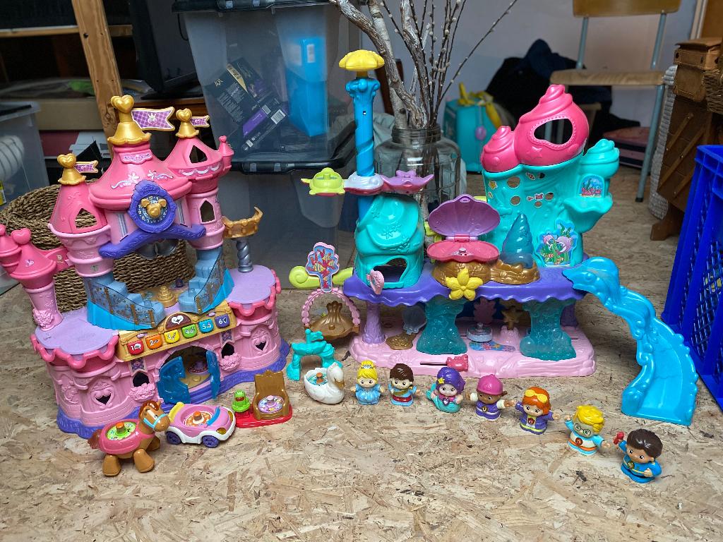 Vtech lichtkasteel & diepzeepaleis, Ophalen, Gebruikt, 6 maanden tot 2 jaar