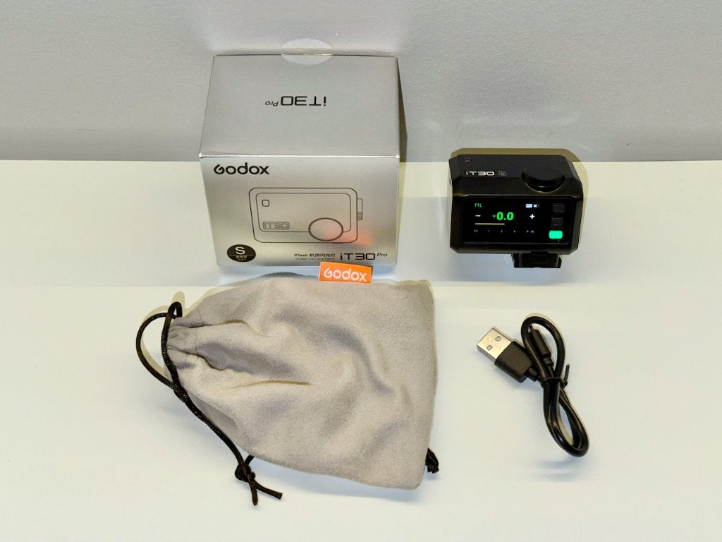 Godox iT30S TTL flitser Sony + flitsschoenverhoger Garantie, Ophalen, Zo goed als nieuw, TTL, Sony