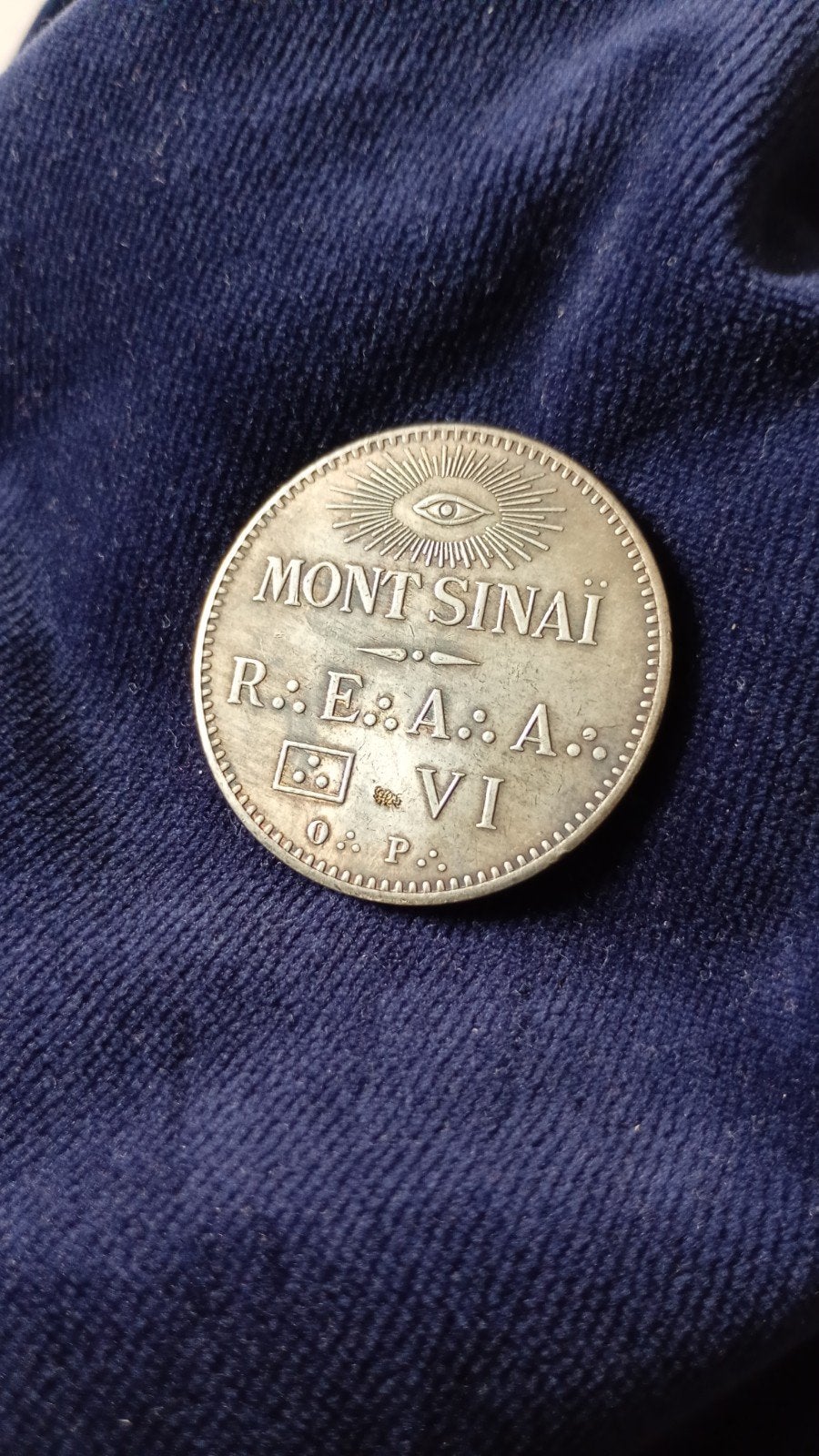 Médaille maçonnique spéciale., Envoi