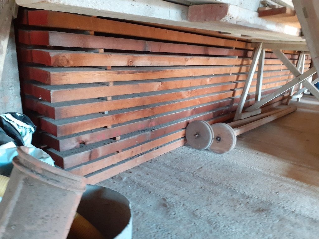 Voorraad tientallen balken, planken en latten, Ophalen, Zo goed als nieuw, Balk, Overige houtsoorten