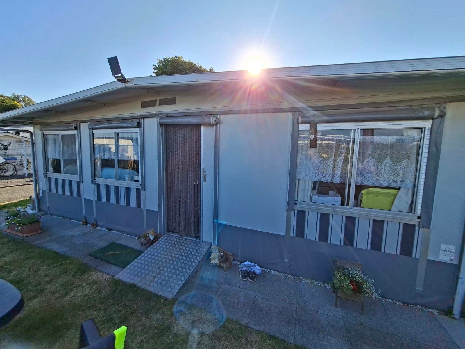 caravan met wintervoortent voor staanplaats, Caravans en Kamperen, Stacaravans