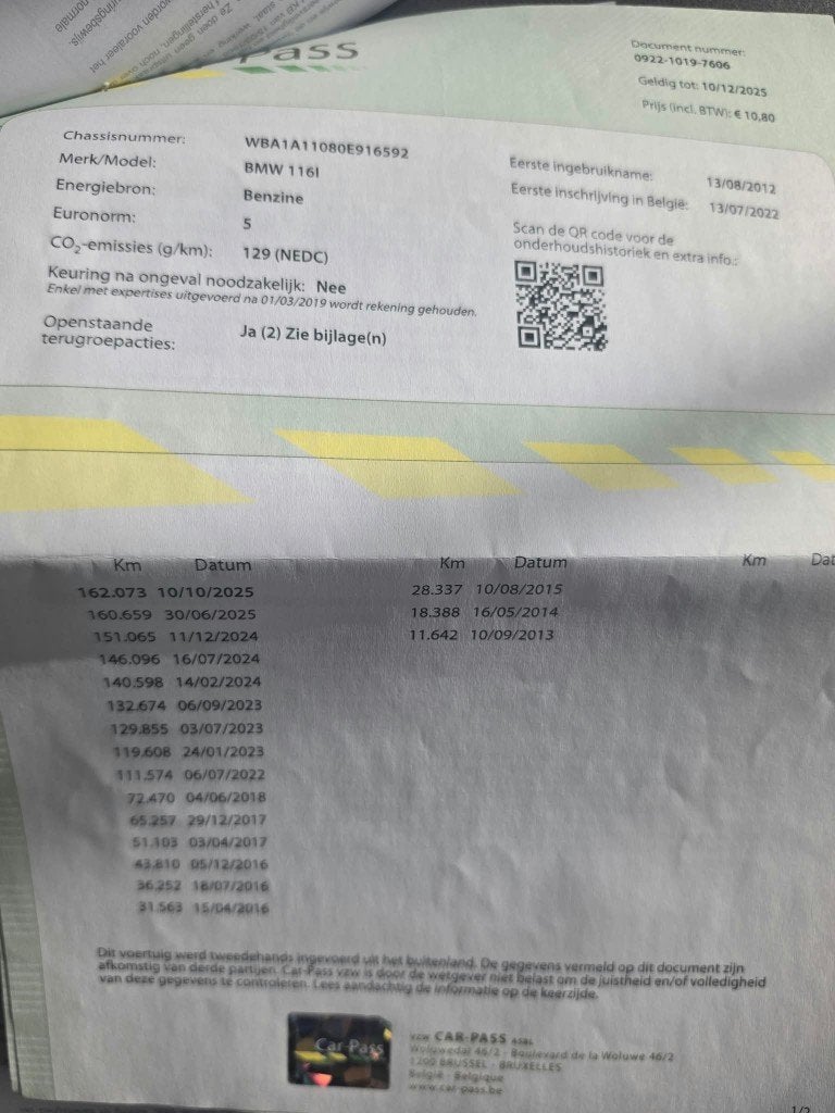 Auto bmw 116I, Auto's, Zwart, Handgeschakeld, 6 zetels, Particulier