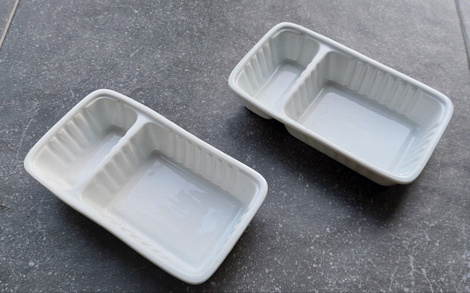 Frietbakje 2x (keramiek), Huis en Inrichting, Keramiek, Overige typen, Vintage, Nieuw