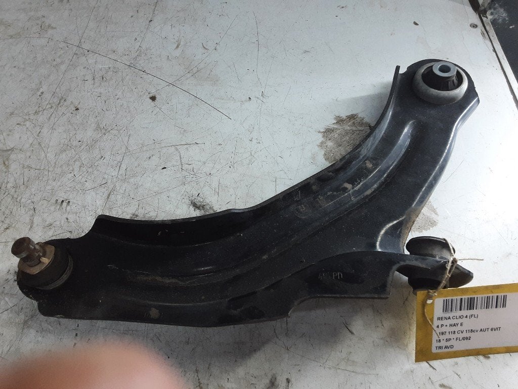 DRAAGARM RECHTS VOOR Renault Clio IV (5R) (01-2012/08-2021), Gebruikt, Renault, Peter-Huppertz-Straße 5
51063  Köln, DE, Dialog.deutschland@renault.de