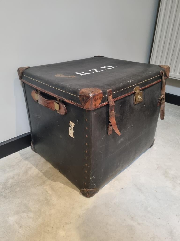 Lederen koffer R.Z.D. xl black hatbox, Enlèvement