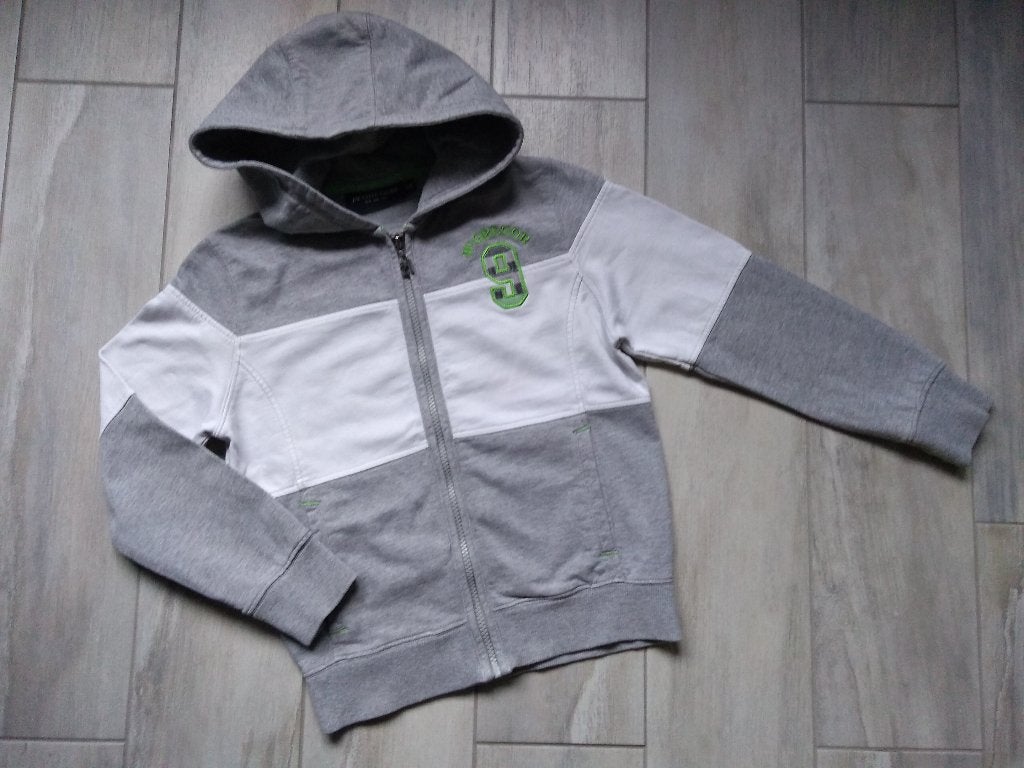 ★ M128 - Trui met kap McGregor, Kinderen en Baby's, Kinderkleding | Maat 128, Gebruikt, McGregor, Trui of Vest, Ophalen of Verzenden