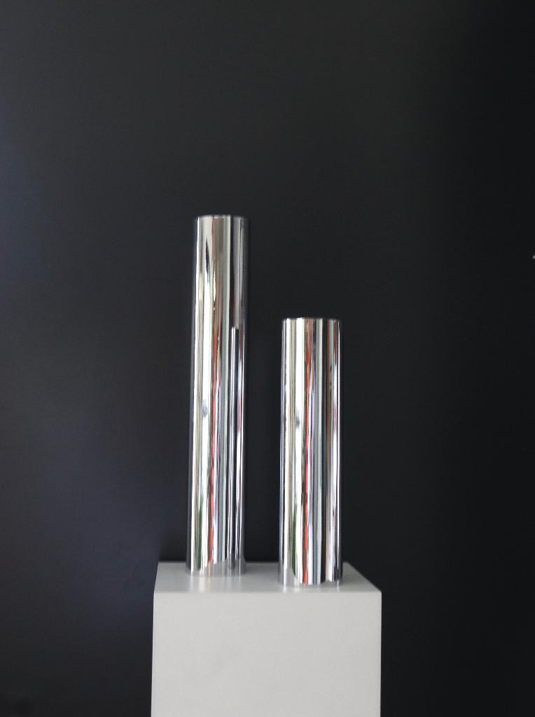 Vintage modernist cylindrical vase - Chrome design vazen, Enlèvement ou Envoi, Comme neuf