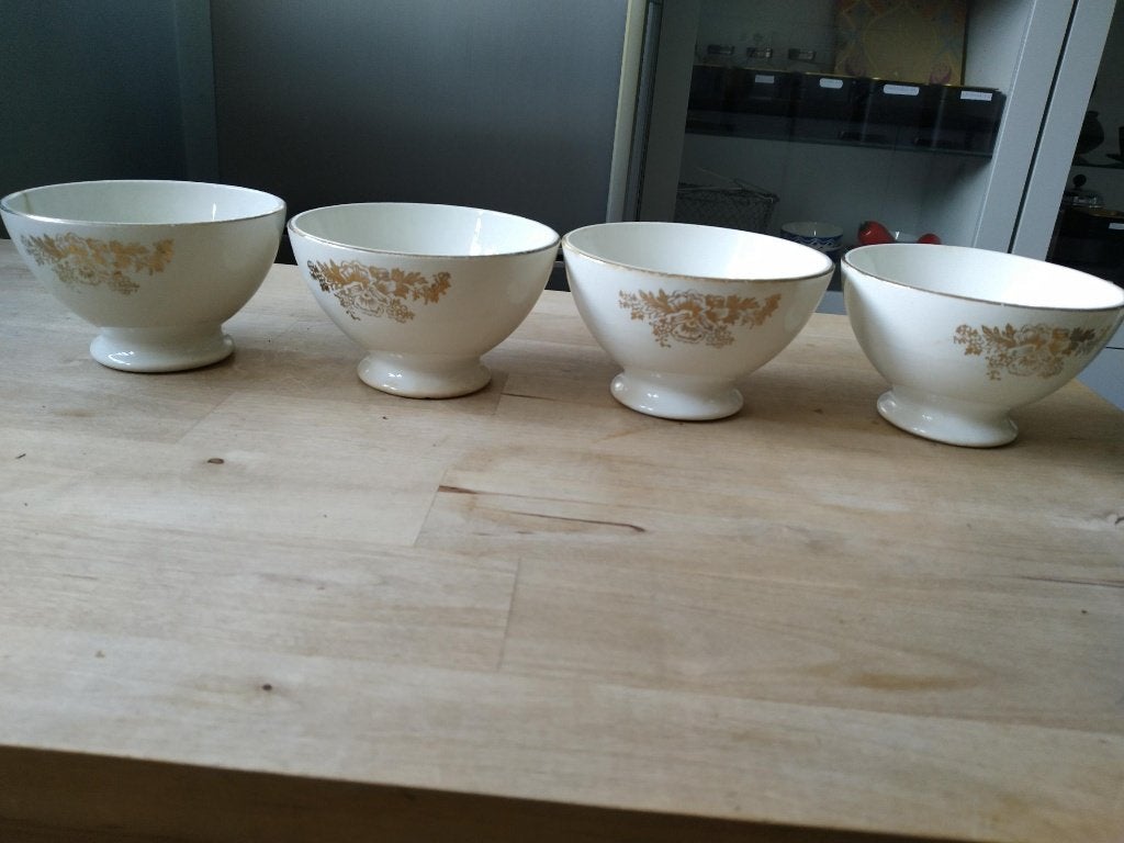 4 BOCH kommen met goudmotiefjes, Ophalen of Verzenden