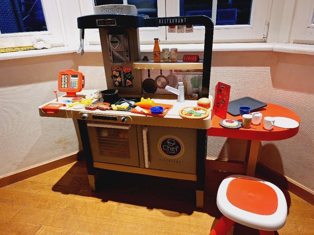 Speelkeukentje restaurant smoby, Kinderen en Baby's, Ophalen, Zo goed als nieuw, Kunststof, Speelkeuken
