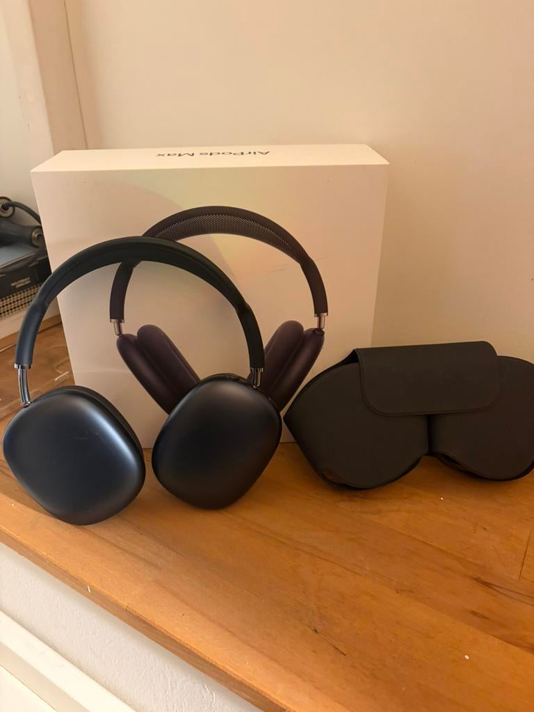 Airpods Max, Ophalen of Verzenden, Zo goed als nieuw, Overige merken, Bluetooth