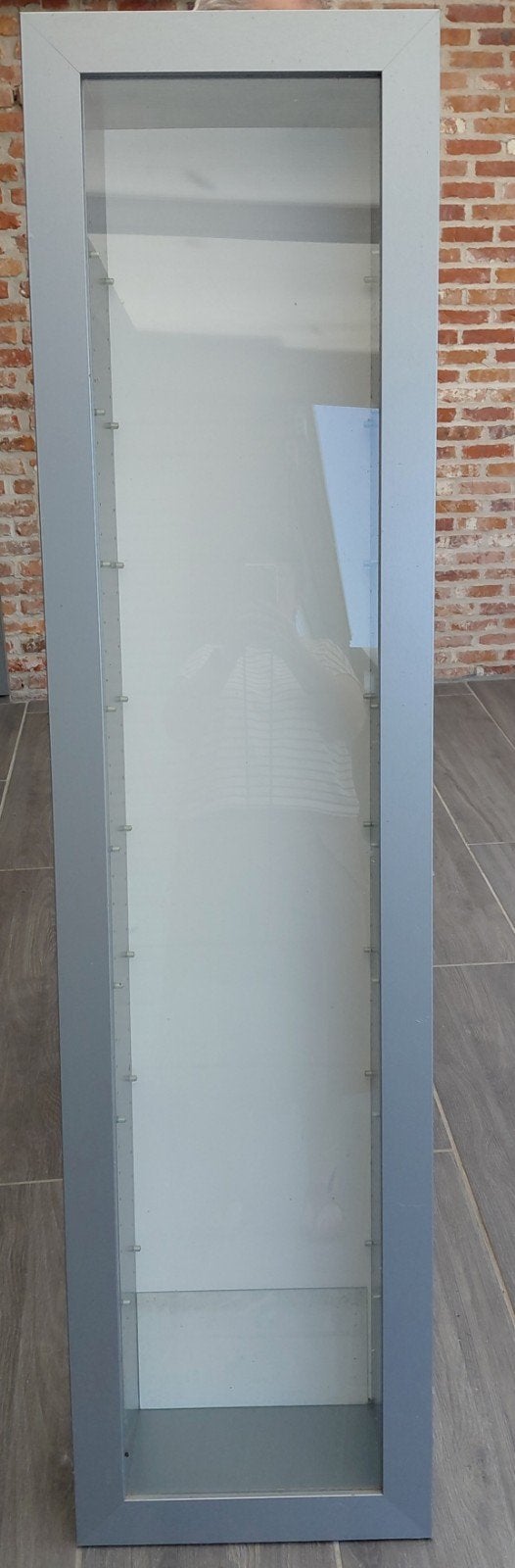 Vitrinekast om op te hangen, Ophalen, Met plank(en), 50 tot 100 cm, Zo goed als nieuw