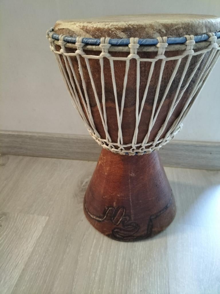 Djembe, Enlèvement