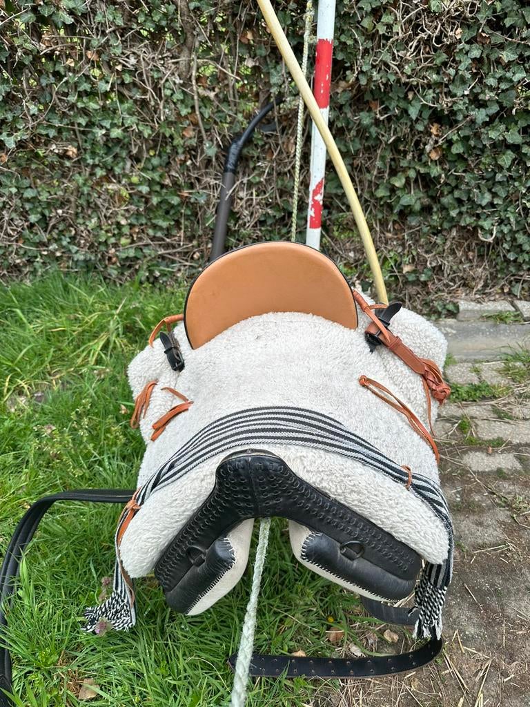 Spaans zadel, Ophalen of Verzenden, Zo goed als nieuw