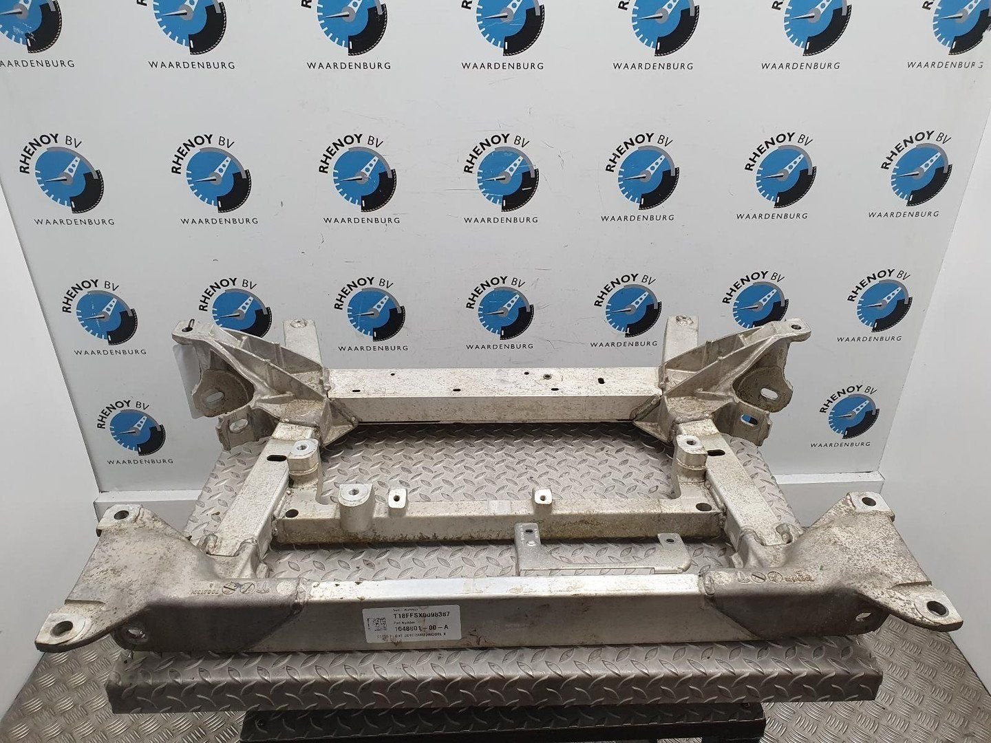 TESLA MODEL X 75D Base  SUBFRAME VOOR 2018, Enlèvement ou Envoi, Utilisé, ARN reconnu