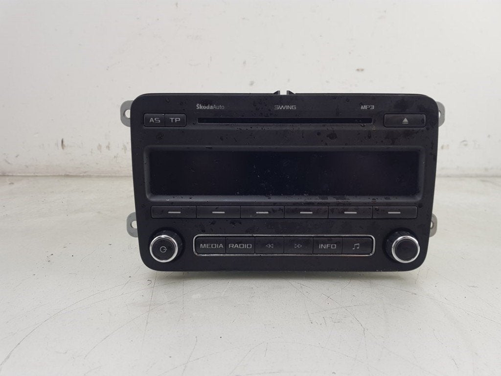 RADIO Skoda Fabia II (5J) (|5J0035161C|5J0035161G|), Gebruikt, Skoda