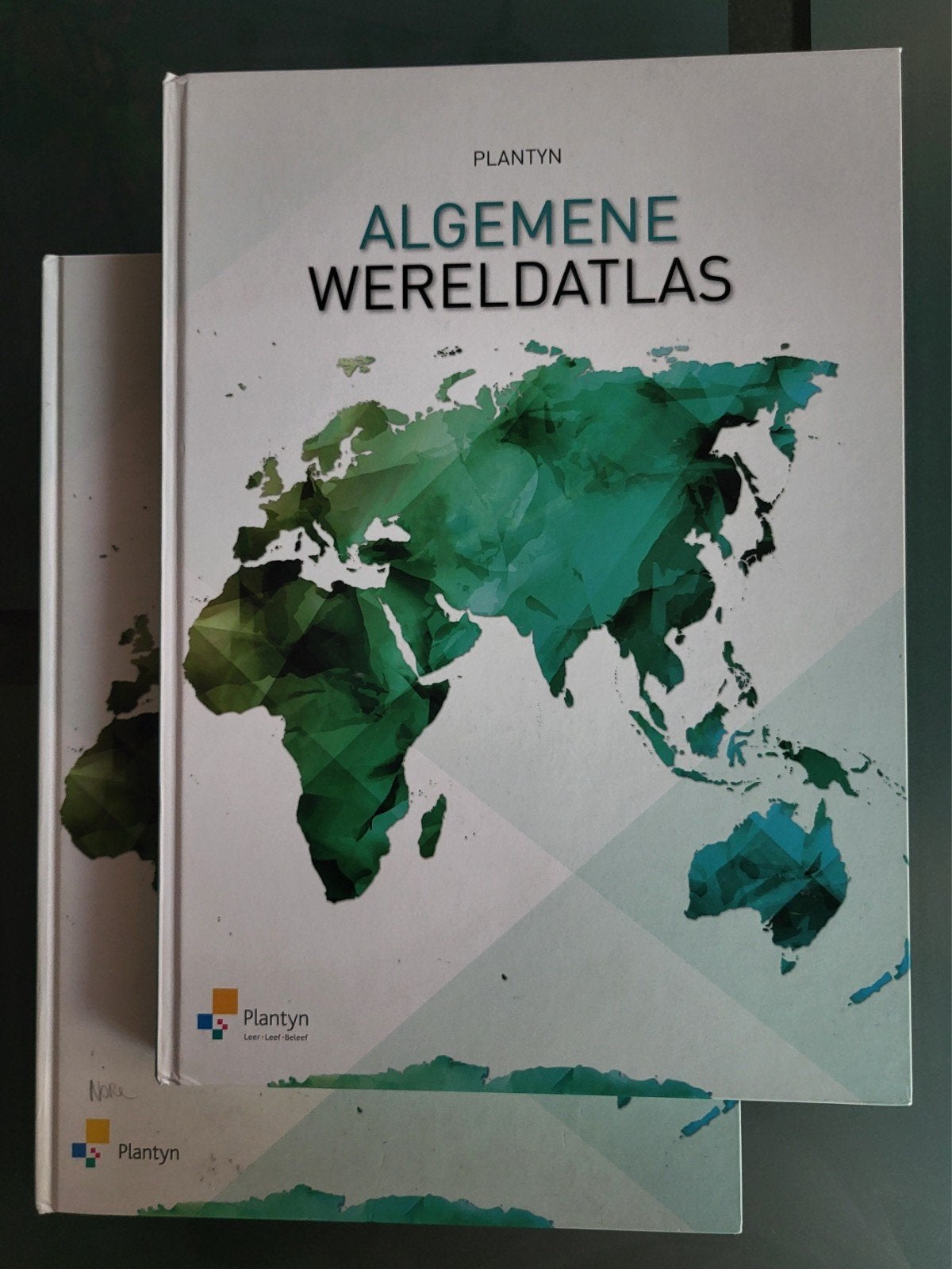 Algemene wereldatlas te koop, Ophalen, Zo goed als nieuw, Overige atlassen