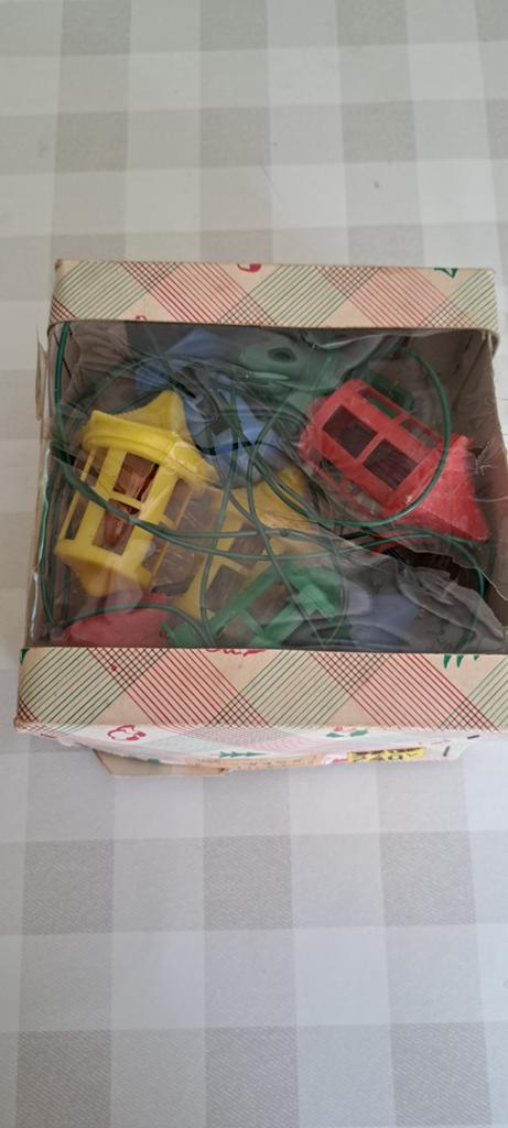 Vintage lantaarn kerstlichtjes in de originele doos., Antiek en Kunst, Kunst | Schilderijen | Abstract, Ophalen