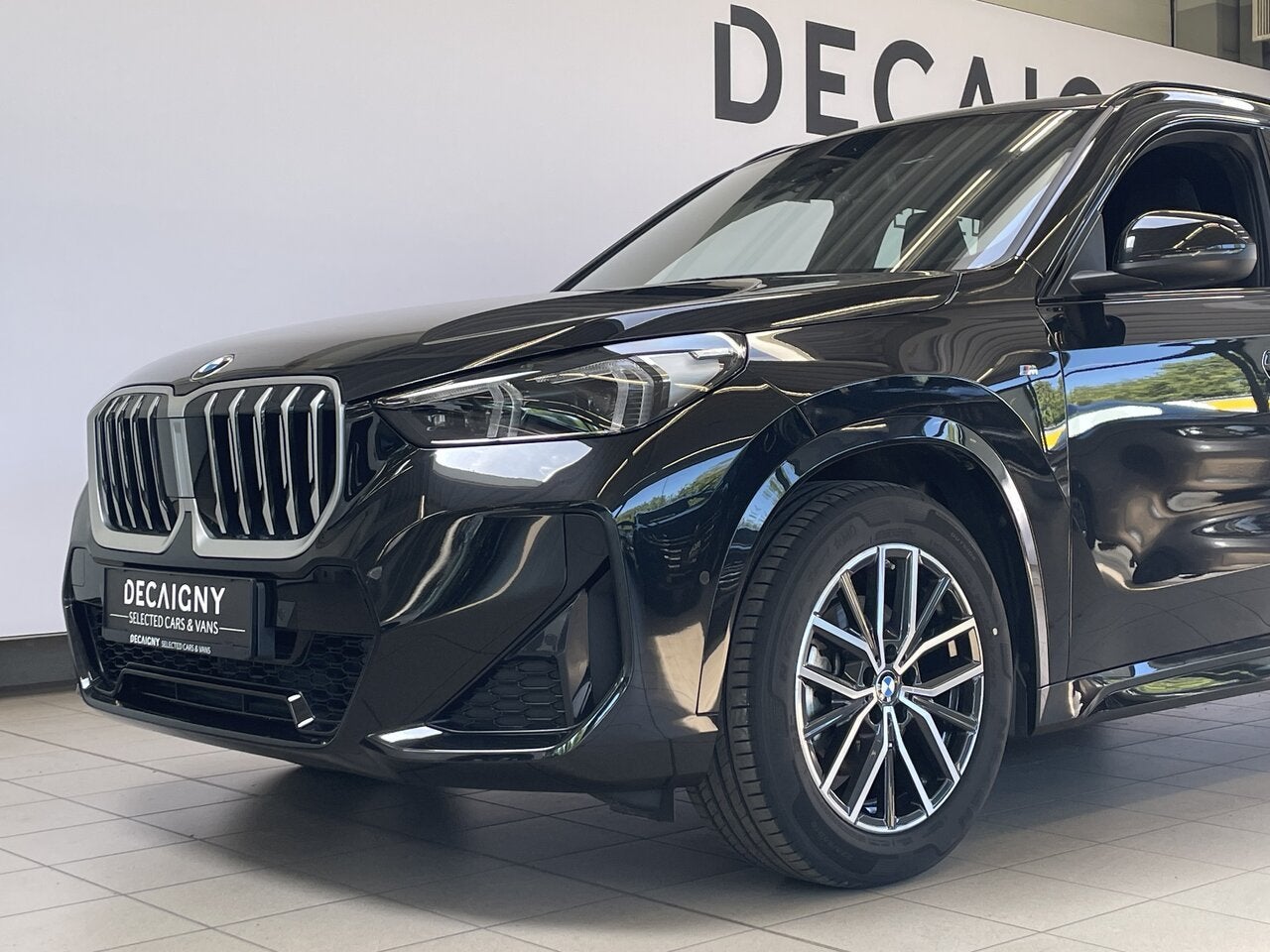 BMW X1 sDrive18i M Sport *Pano dak*Camera*Sportzetels, Auto's, Zwart, Bedrijf, 5 zetels, 5 deurs