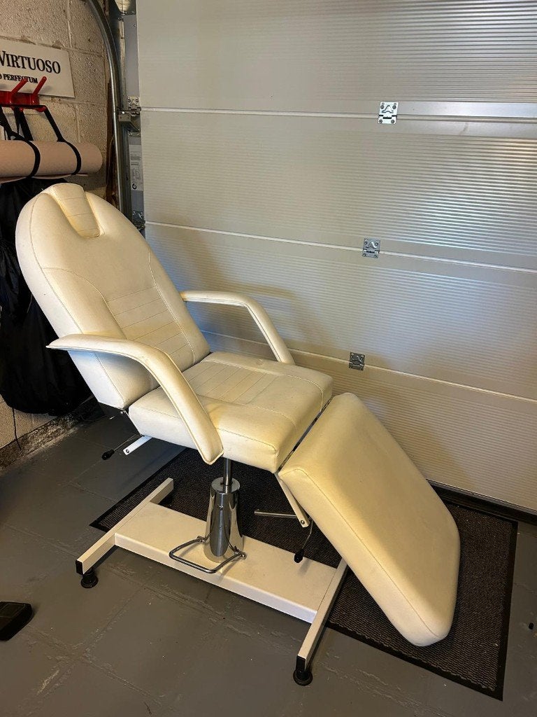 Table de traitement, Sports & Fitness, Produits de massage, Enlèvement, Utilisé, Table de massage