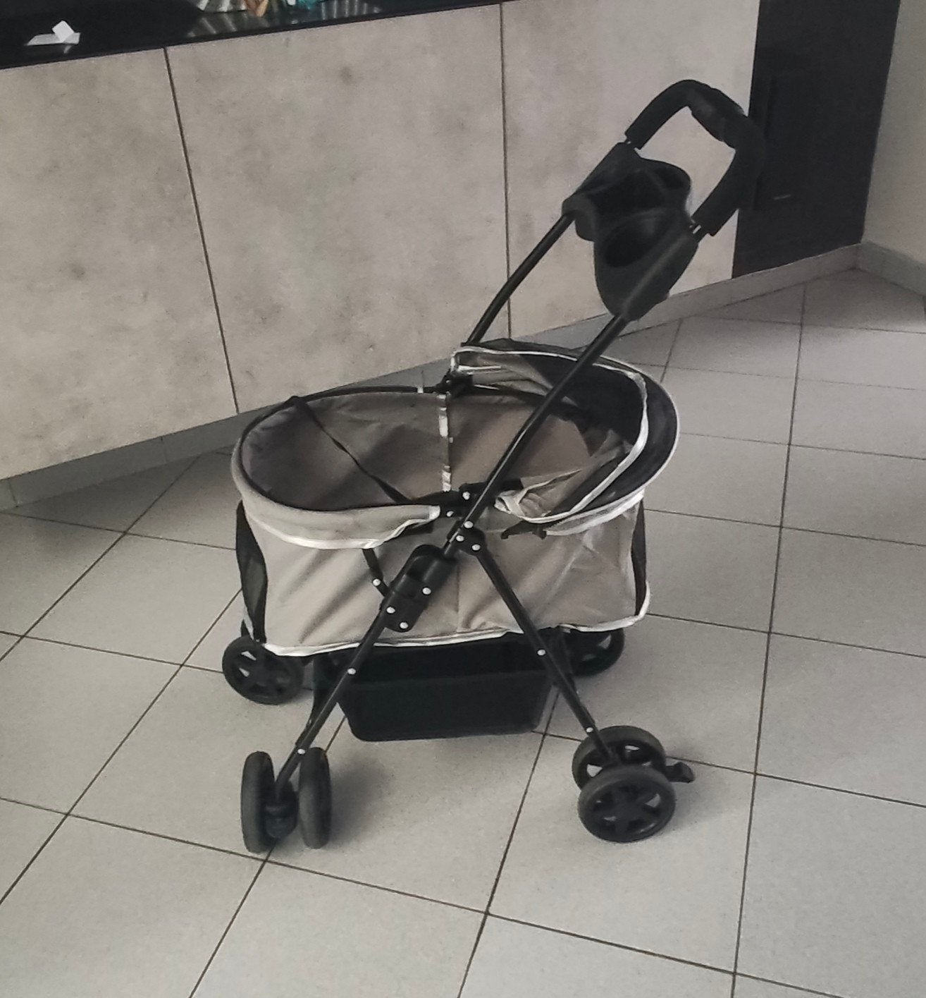 Poussette pliante pour petit chien ou chat, Enlèvement