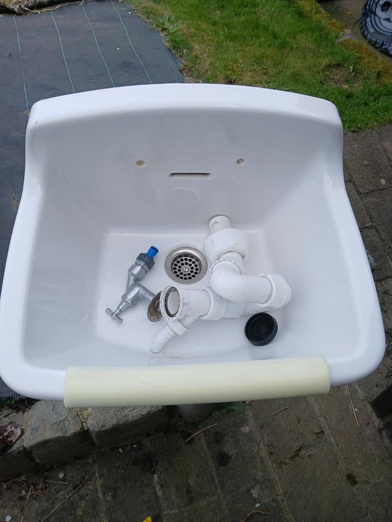 Pompbak met kraan, Ophalen, Kraan