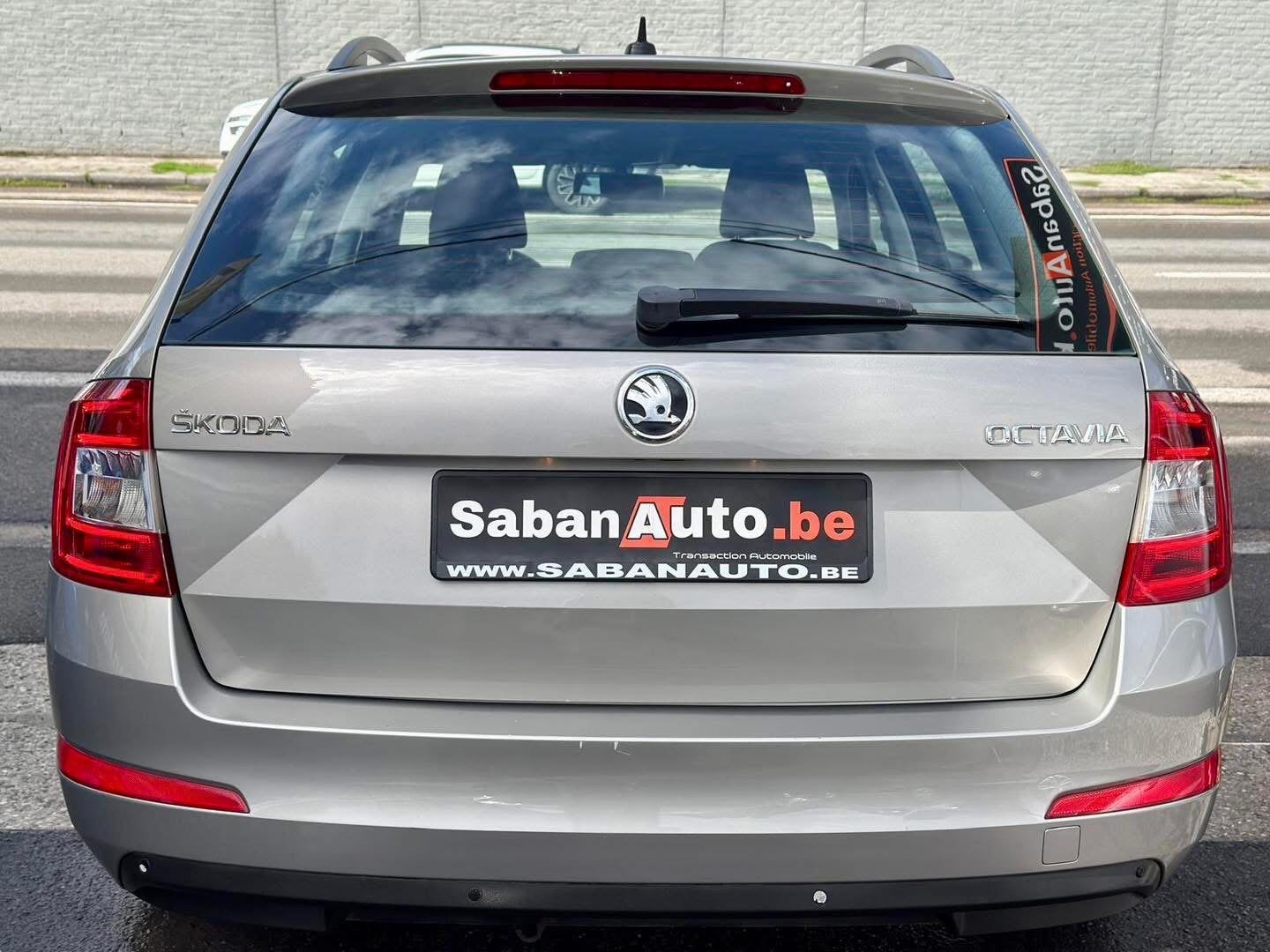 Skoda Octavia 1.6 Crtdi ( 77 kw - 105 cv ) Elegance 2015, Cuir, Euro 5, Achat, Entreprise