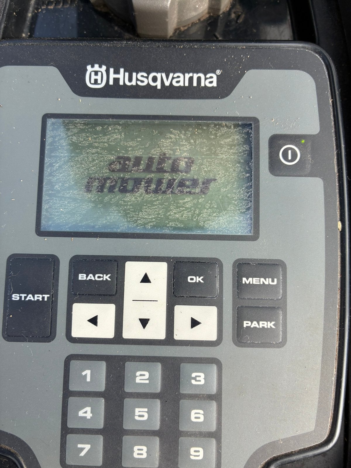 Grasrobot Husqvarna, Enlèvement, Comme neuf