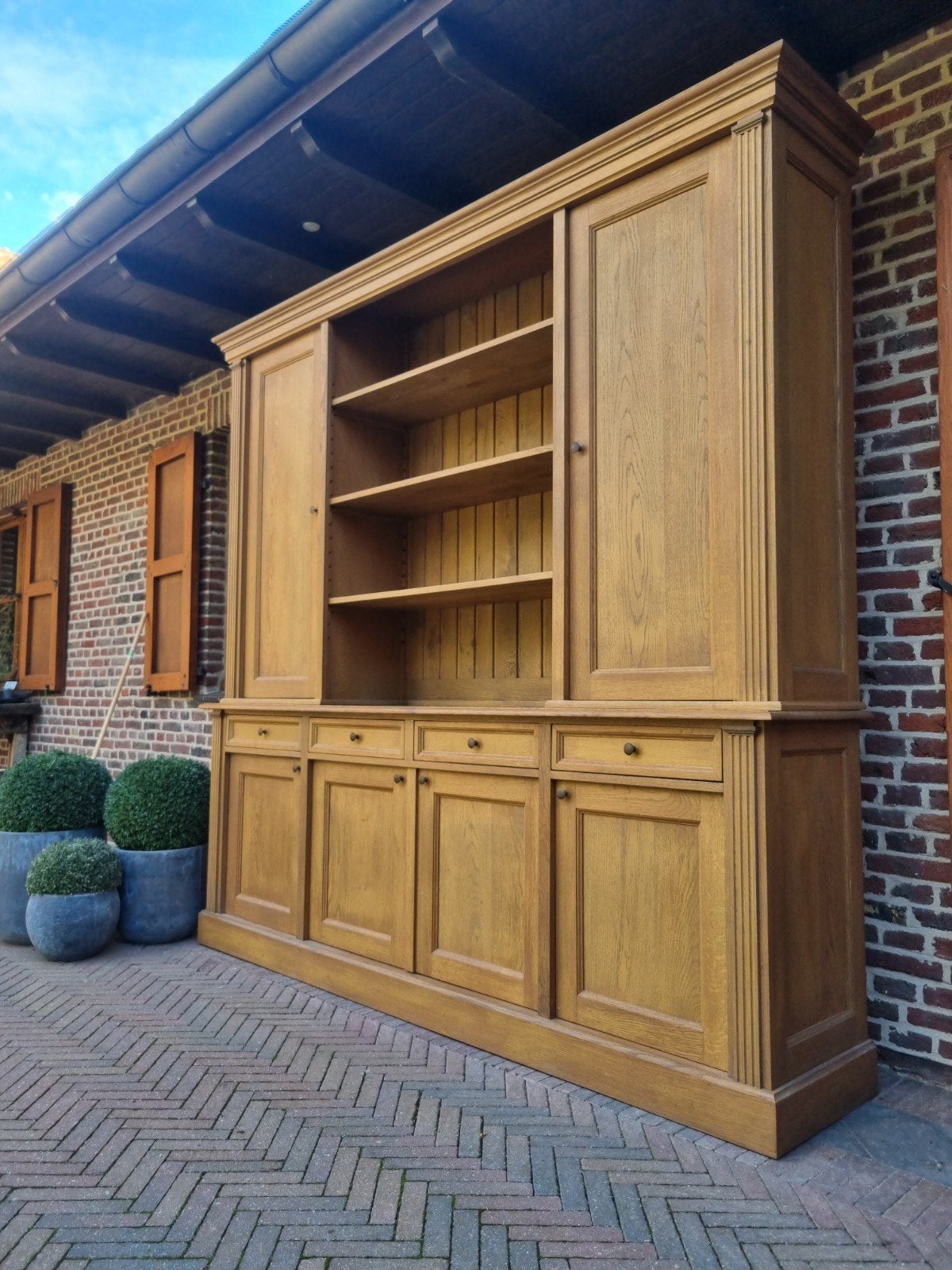 buffet/vitrine en chêne ART:194/26.1, 200 cm ou plus, ., Avec tiroir(s), Comme neuf