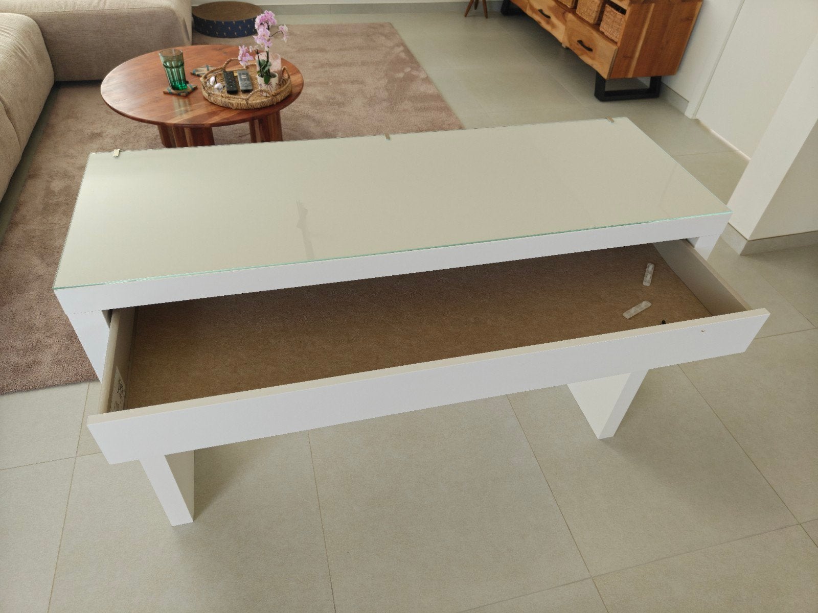 Kleine bureau, Enlèvement