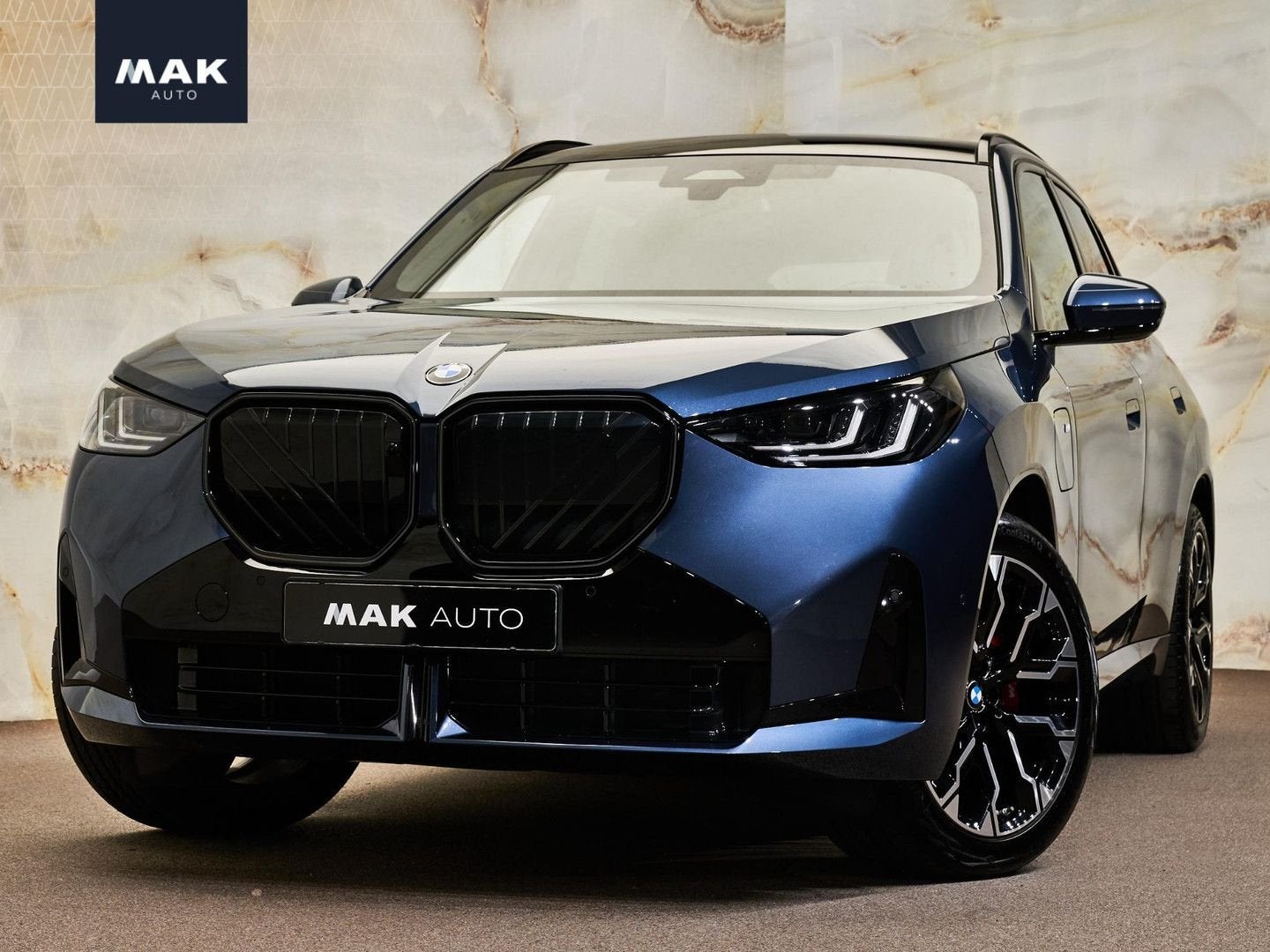 BMW X3 30e xDrive M Sport Pro , pano, 21", tr.haak, HUD, 360, Auto's, Automaat, Zwart, 23 kWh, Bedrijf