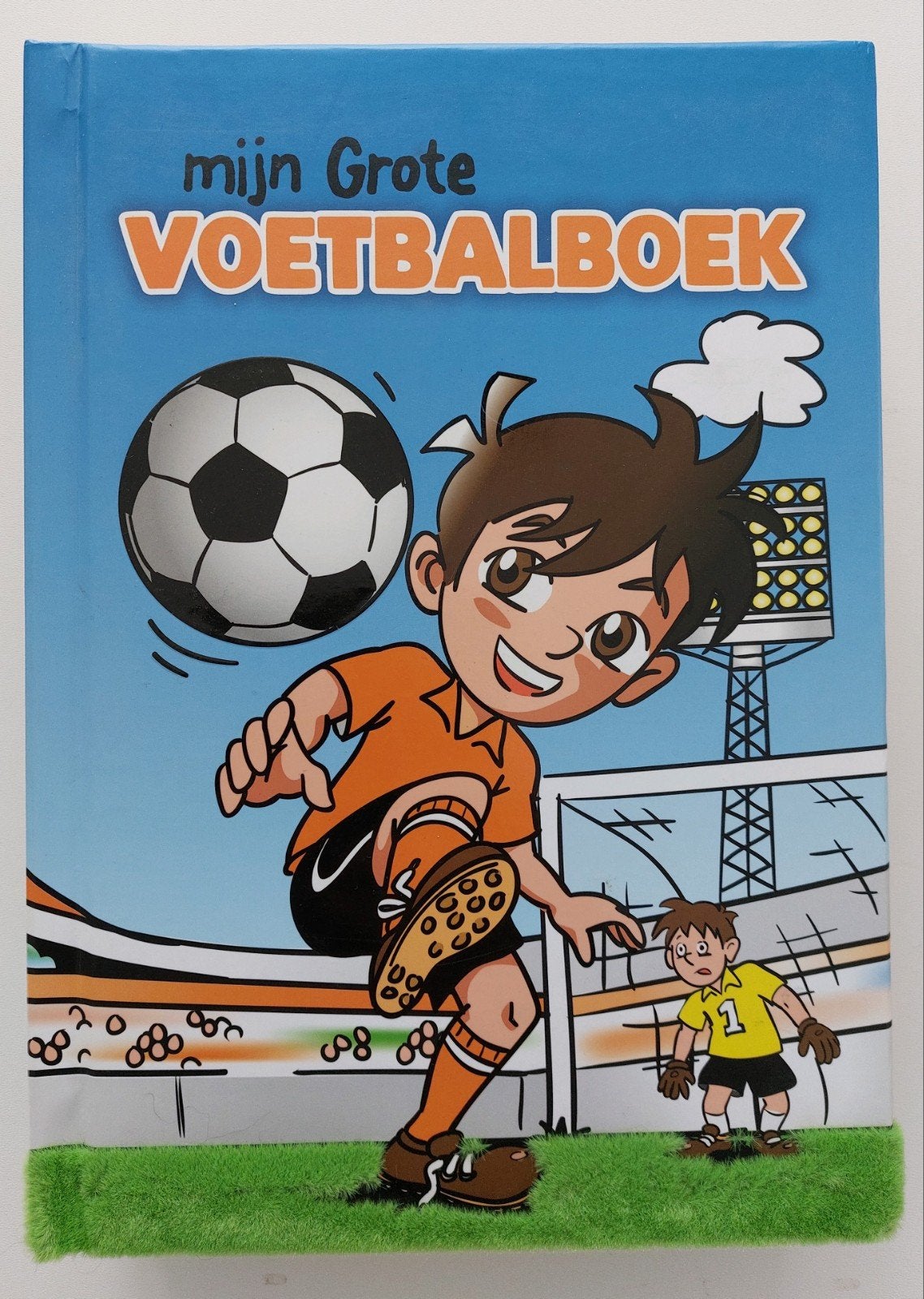 BOEK -  MIJN GROTE VOETBALBOEK, Boeken, Ophalen of Verzenden, Angelo Grooten; Jaap Visser