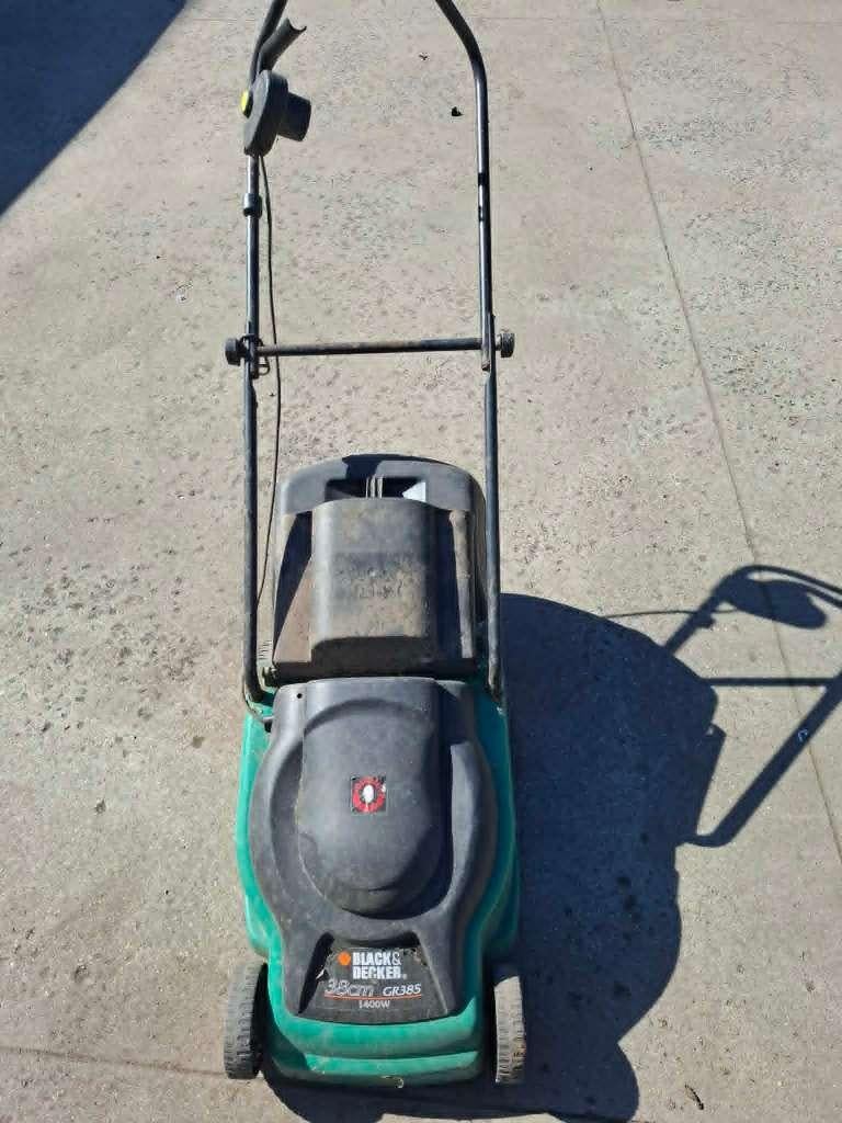grasmachine, Tuin en Terras, Ophalen, Gebruikt, Minder dan 30 cm, Elektrische grasmaaier