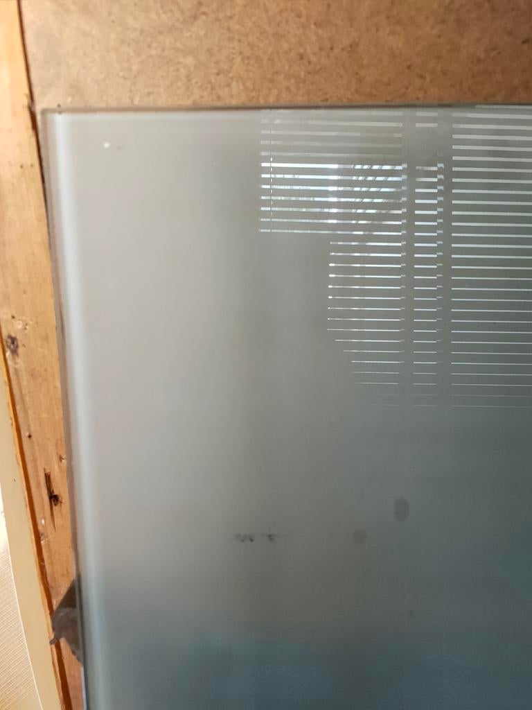 Plateau de table/bureau en verre, Enlèvement