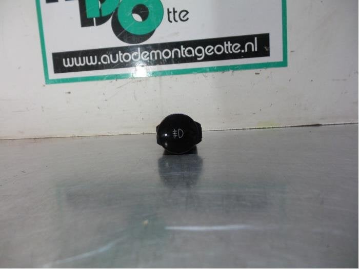 Mistlamp Schakelaar van een Daewoo Kalos (Kalos 02-), Auto-onderdelen, Gebruikt, -, Daewoo, -