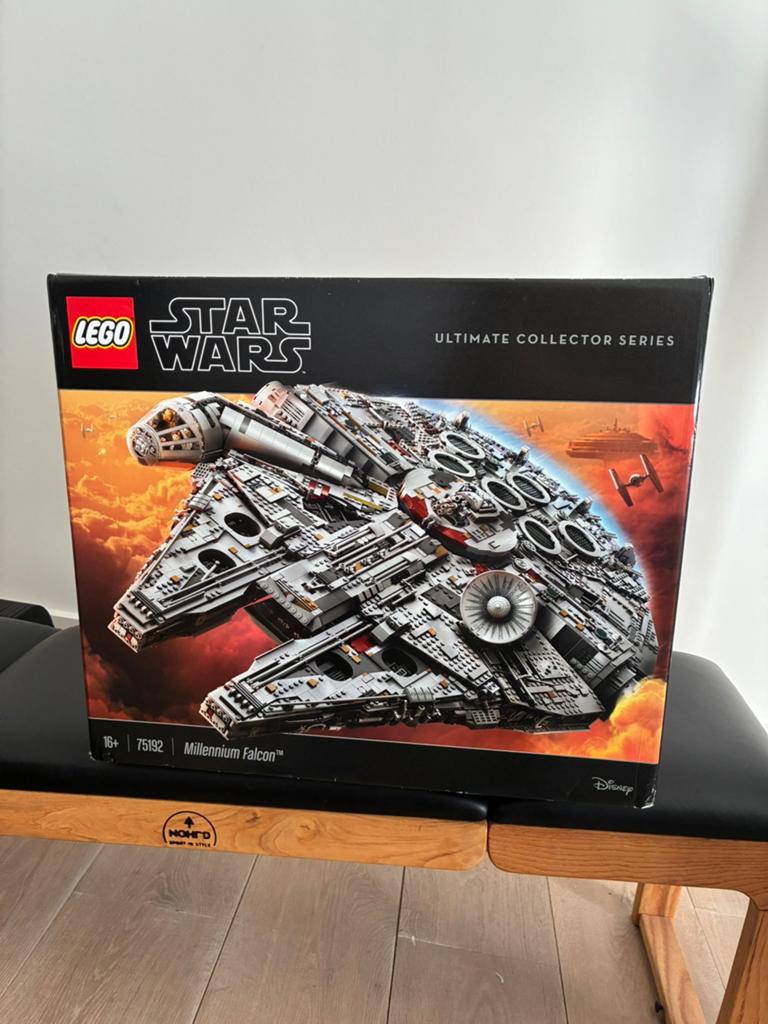 Lego UCS millennium falcon 75192 (SEALED), Star Wars, Lego, Ophalen of Verzenden, Zo goed als nieuw