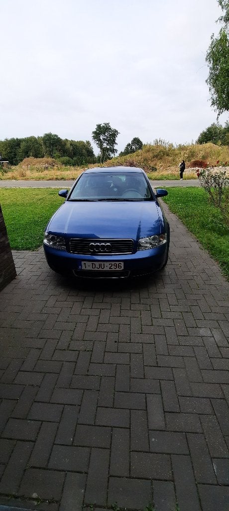 Audi A4 1.9 TDI 130ch Berline (2003) pour exportation, Achat, 4 portes, Boîte manuelle, A4