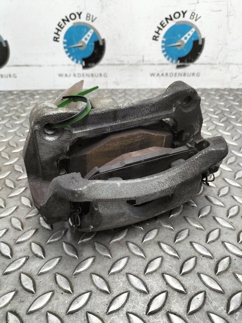 RENAULT CAPTUR HJB Hybrid REM KLAUW 410118694R 2023, Auto-onderdelen, Remmen en Aandrijving, Ophalen of Verzenden, Gebruikt, ARN erkend