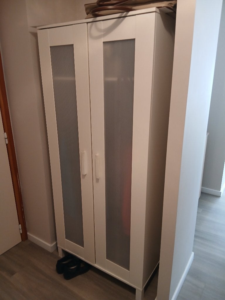 Garderobekast, Ophalen, Zo goed als nieuw, Moderne, Met deur(en)