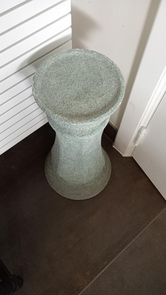 Pierre de support pour plantes (granuleuse), Enlèvement