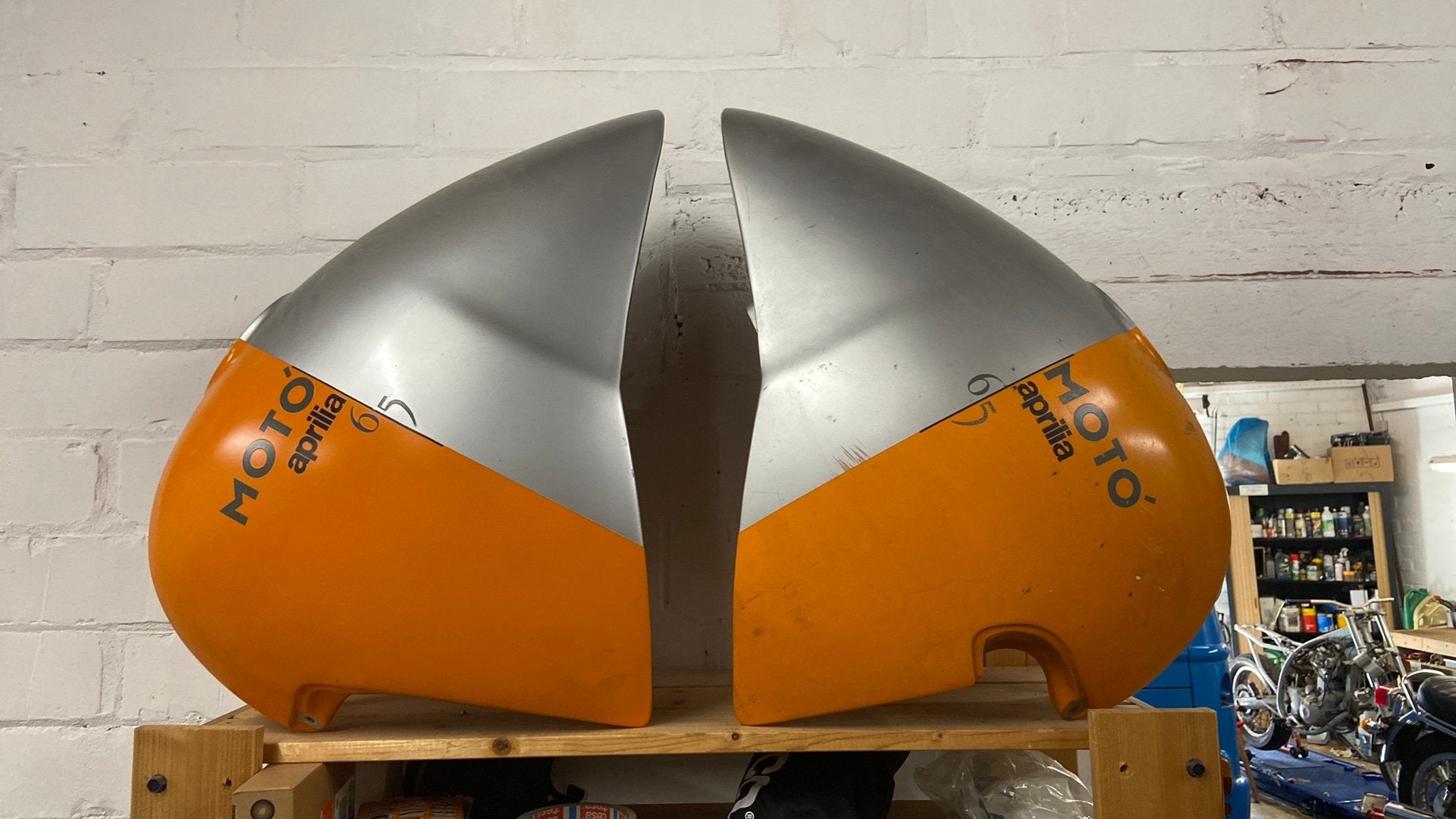 Benzinetanks Aprilia Moto 6.5 voor decoratie of opmaak, Ophalen
