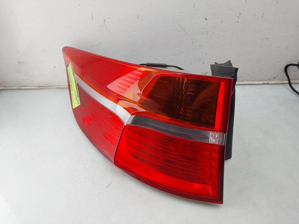 ACHTERLICHT LINKS BMW X6 (E71 / E72) (|63217179983|), Gebruikt, BMW, Petuelring 130
80809  München, DE, Bayerische Motoren Werke AG