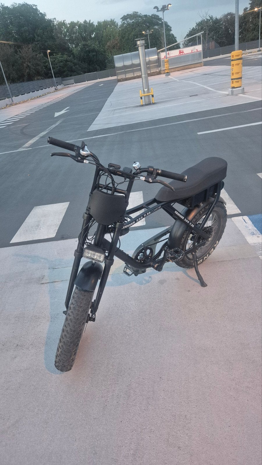 Fatbike met 2 Accu's & Gashendel, Fietsen en Brommers, Elektrische fietsen, Ophalen