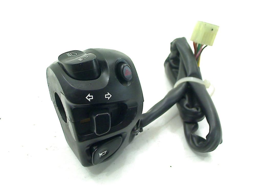 COMMUTATEUR GAUCHE XT 660 Z Tenere 2008-2011 (XT660Z), Motos, Dhr. S. di Majo, Utilisé, Info@cama-motorparts.nl, P.J. Troelstraweg 8 8
3144 CX  MAASSLUIS, NL