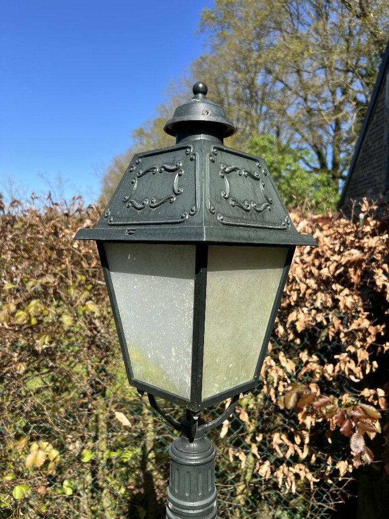 Klassieke tuinlantaarn – ca. 185 cm hoog, Tuin en Terras, Ophalen, Staande lamp, Zo goed als nieuw, Waterbestendig